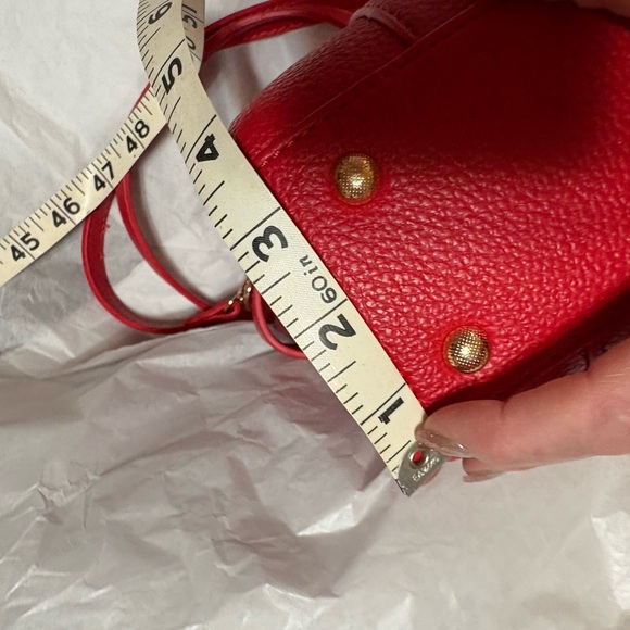 2pc Red The Tote Bag&Wallet Set.Crossbody strap
10.5w,9.5h,4.5 expansion- vegan - Picture 7 of 13